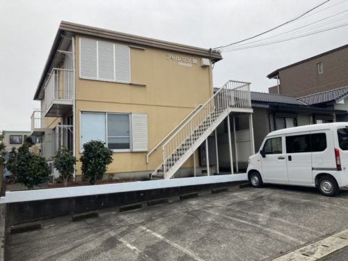 シャルマン豊 201